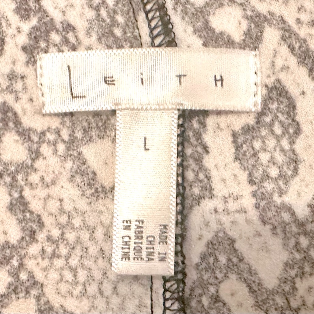 Nwot Leith Python Print Open Front Trench Coat - image 4